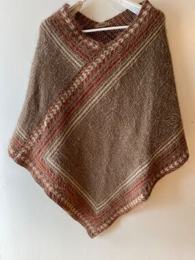 Janice Brown Shawl Knit Sweater Poncho (One Size Fits All) Women’s Boho Hippie